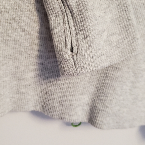 BUNDLE of Lululemon Wear With All Jackets!! [4] - Picture 7 of 15